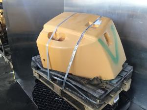 Liebherr Gegengewicht links